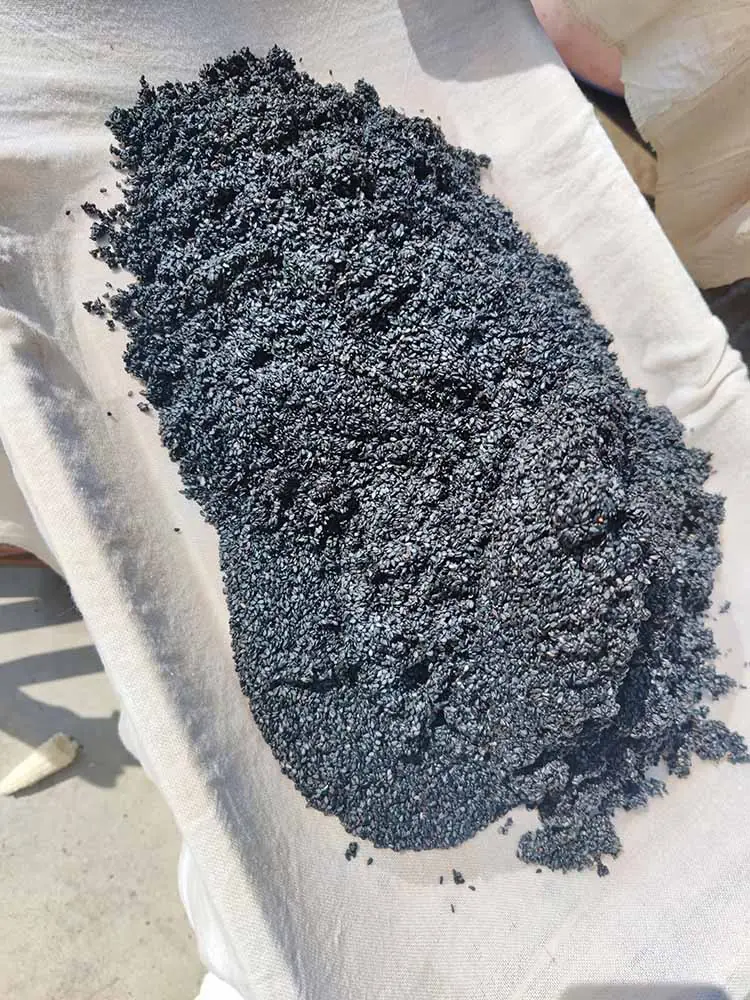 中药材黑芝麻的无沙清洗 Sandless washing of Chinese herbal medicine black sesame
