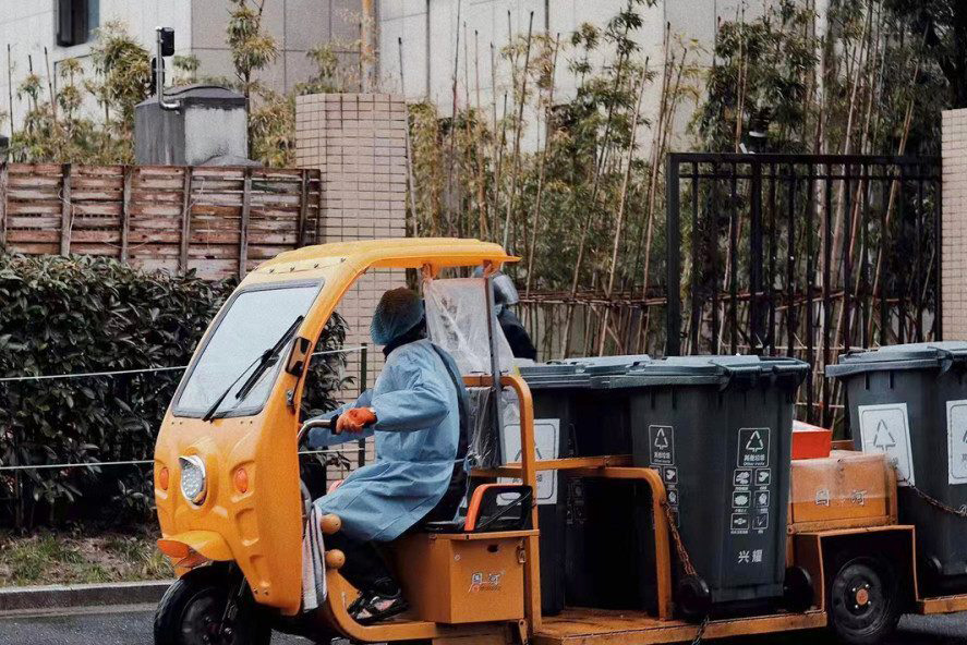 Working for a living trashman